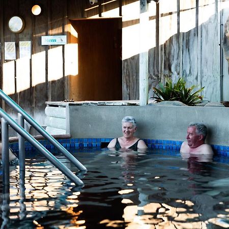 וויהי Athenree Hot Springs & Holiday Park מראה חיצוני תמונה